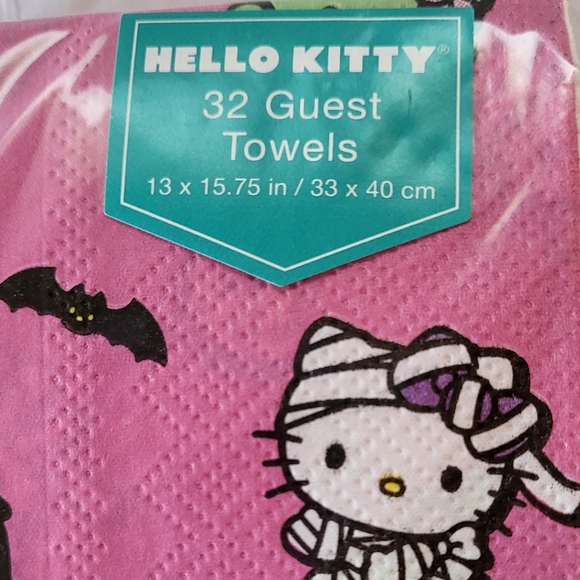 Hello Kitty Halloween themed paper napkins - Picture 5 of 6